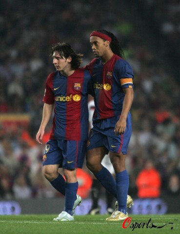 人员晋升至 人员晋升至