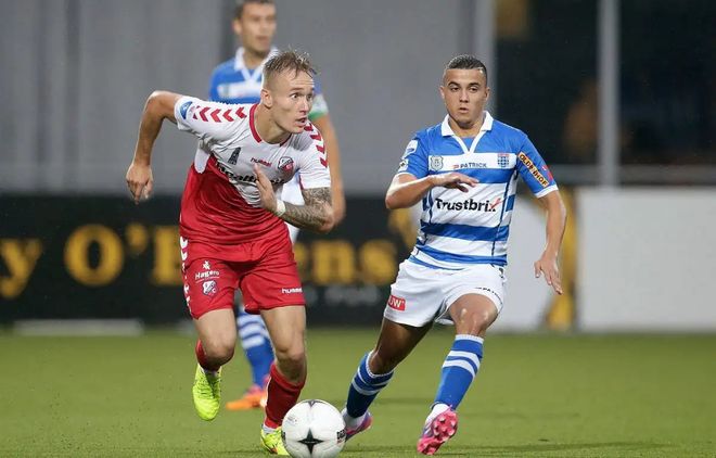 色的一次深 色的一次深