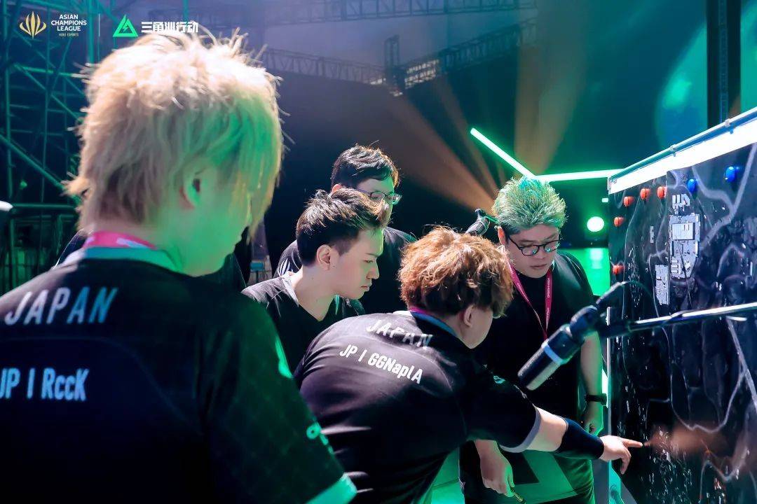 窗展开更大 窗展开更大